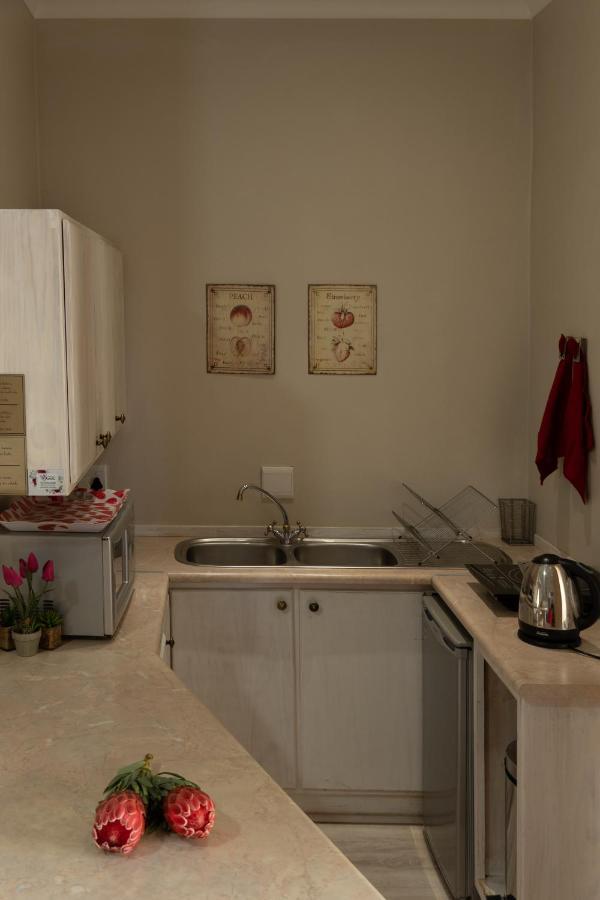 The Falls Guest House Augrabies Bagian luar foto